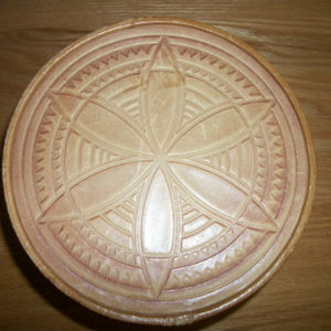 VINTAGE  80s Round Tooled leather box Unique